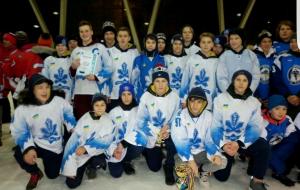Юные харьковские хоккеисты победили в домашнем Рождественском турнире