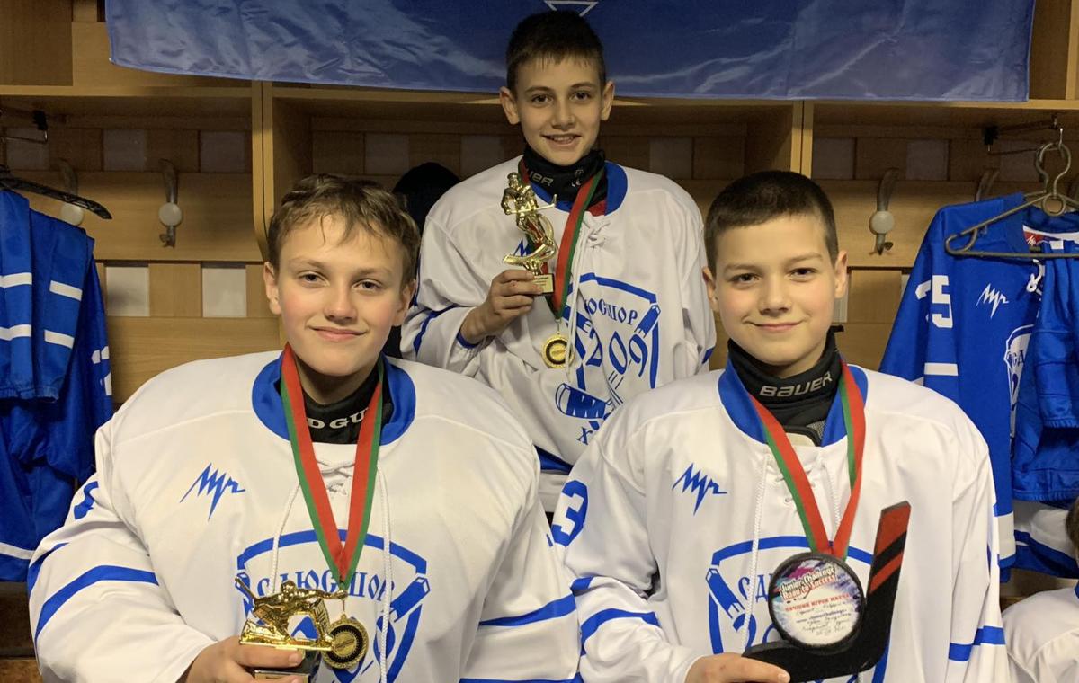 Юные харьковские хоккеисты победили на турнире в Беларуси