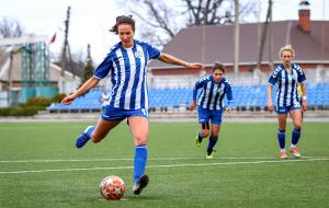 Две харьковские женские футбольные команды вышли в полуфинал Кубка Украины 